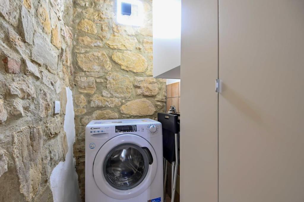 Happy House Apartment Costa di Mezzate ภายนอก รูปภาพ